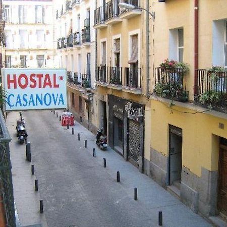 Hostal Casanova Madrid Luaran gambar