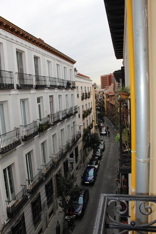 Hostal Casanova Madrid Luaran gambar