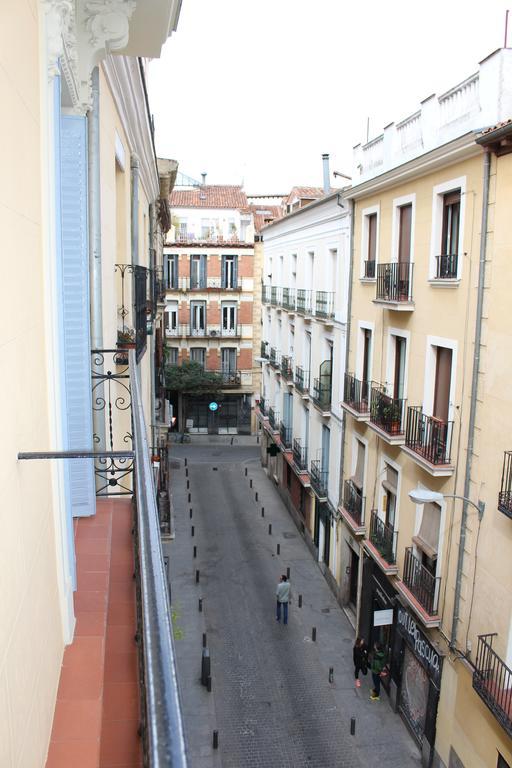 Hostal Casanova Madrid Luaran gambar